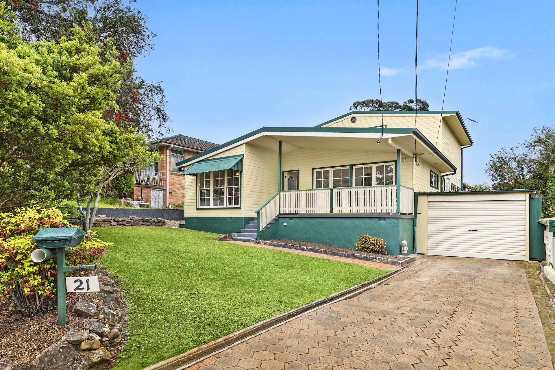 21 Carlisle Street, Wheeler Heights, NSW 2097