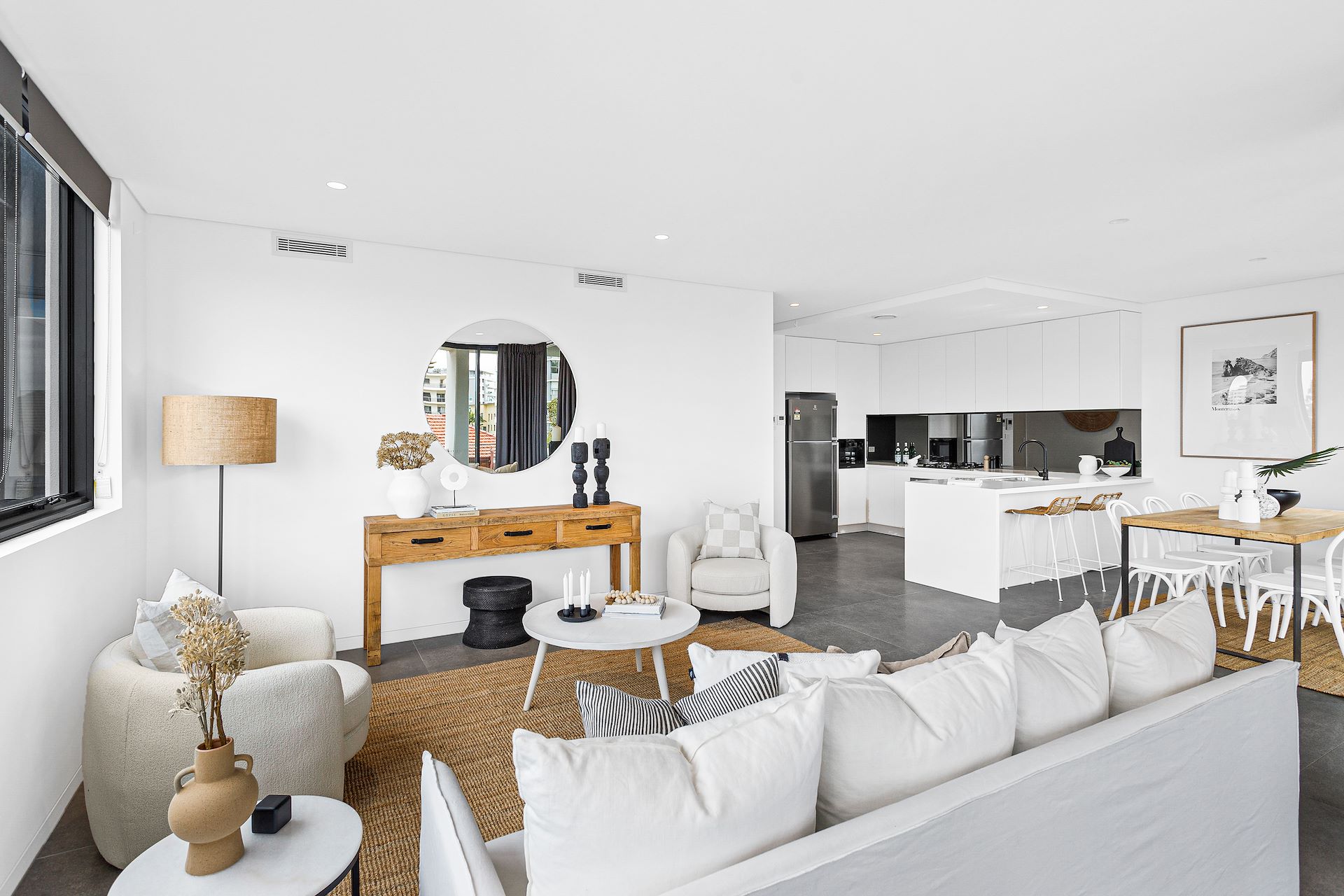 8/1921 Kembla Street, Wollongong, NSW 2500