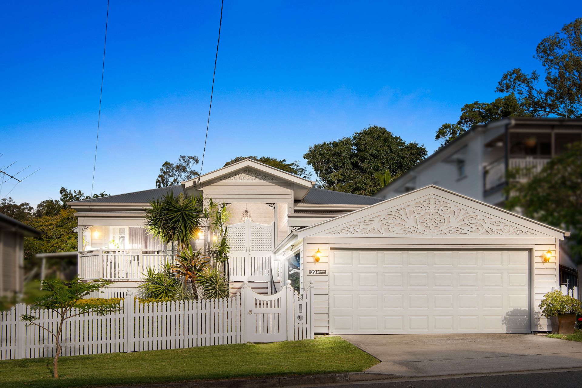 39 Arlington Street, Coorparoo, QLD 4151