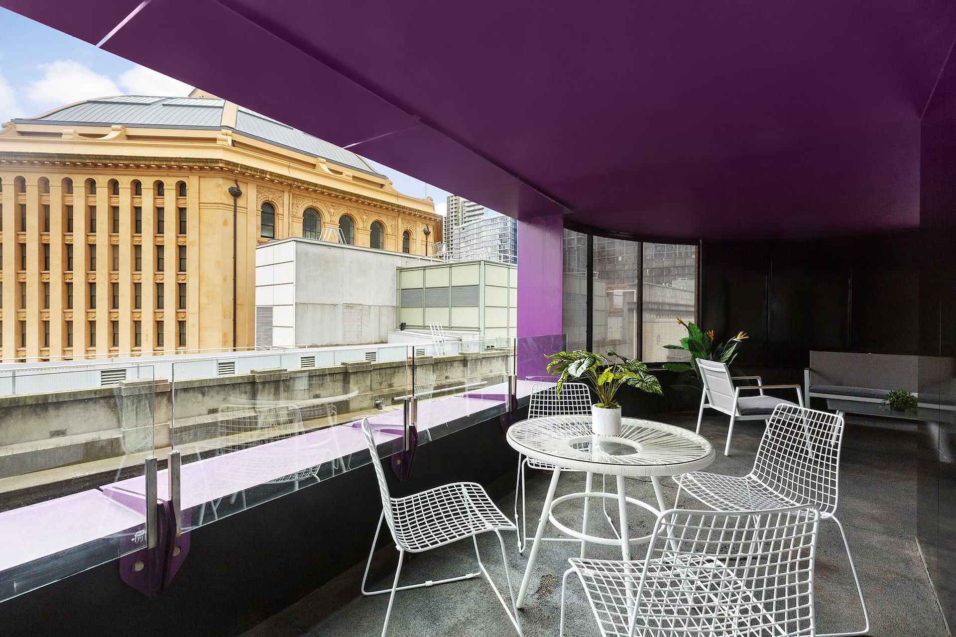 210/300 Swanston Street