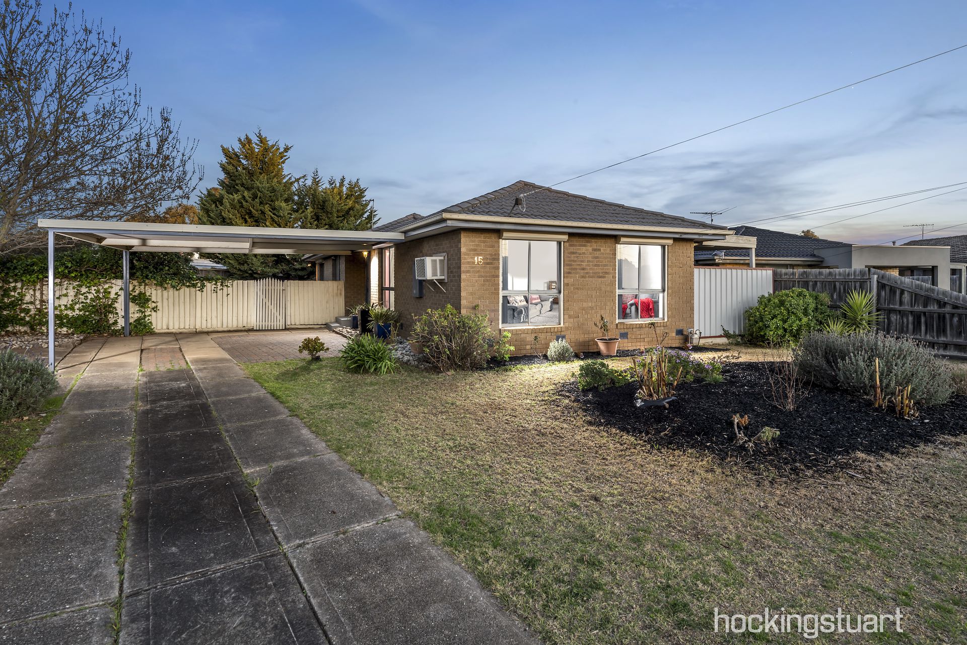 15 Blackwood Drive, Melton South, VIC 3338