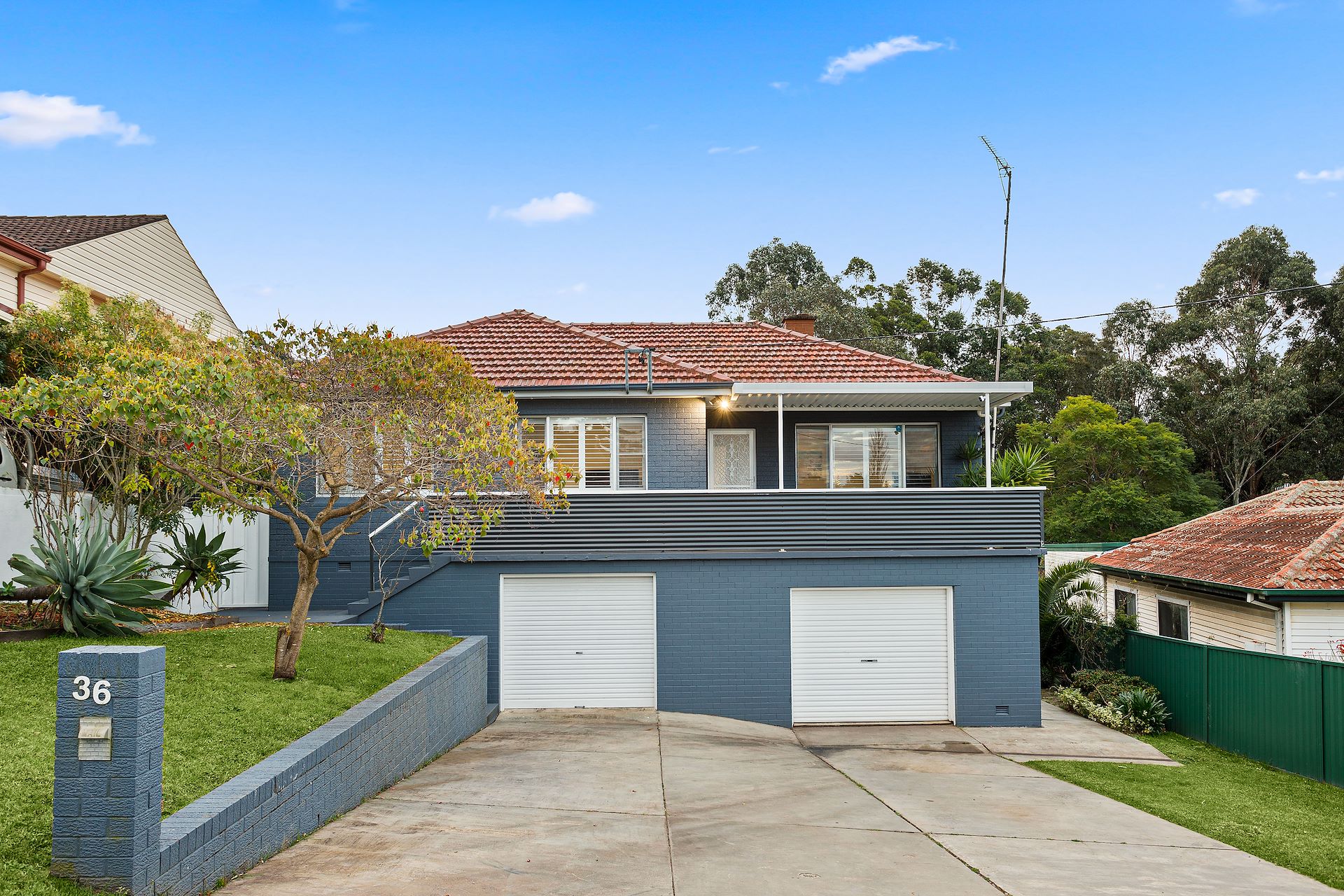 36 Cummins Street, Unanderra, NSW 2526