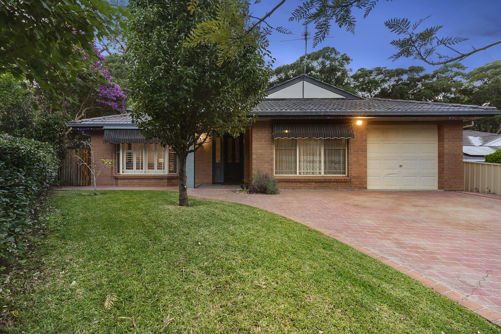 12 Lawford Close, Warners Bay, NSW 2282