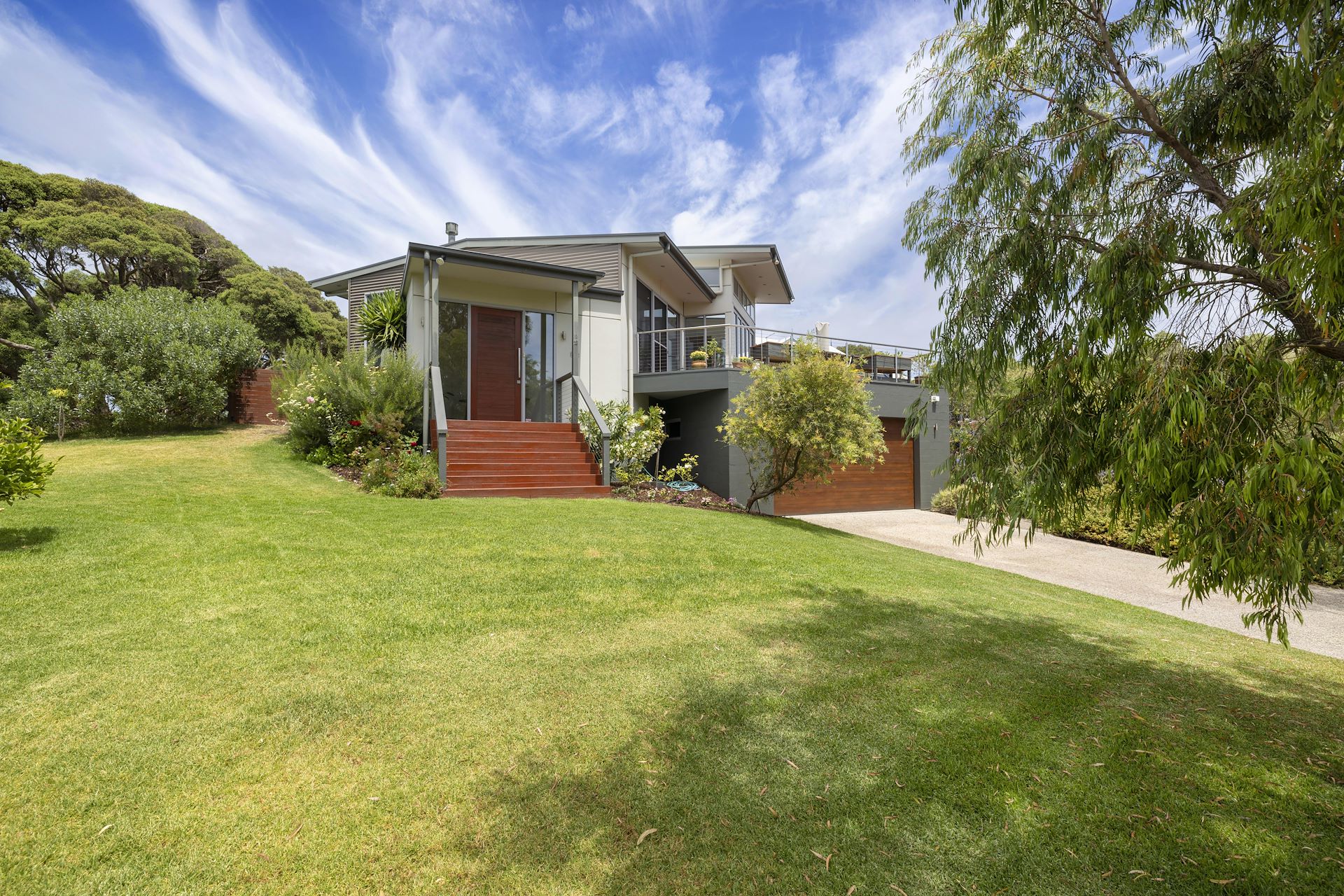 19 Seaview Street, Blairgowrie, VIC 3942
