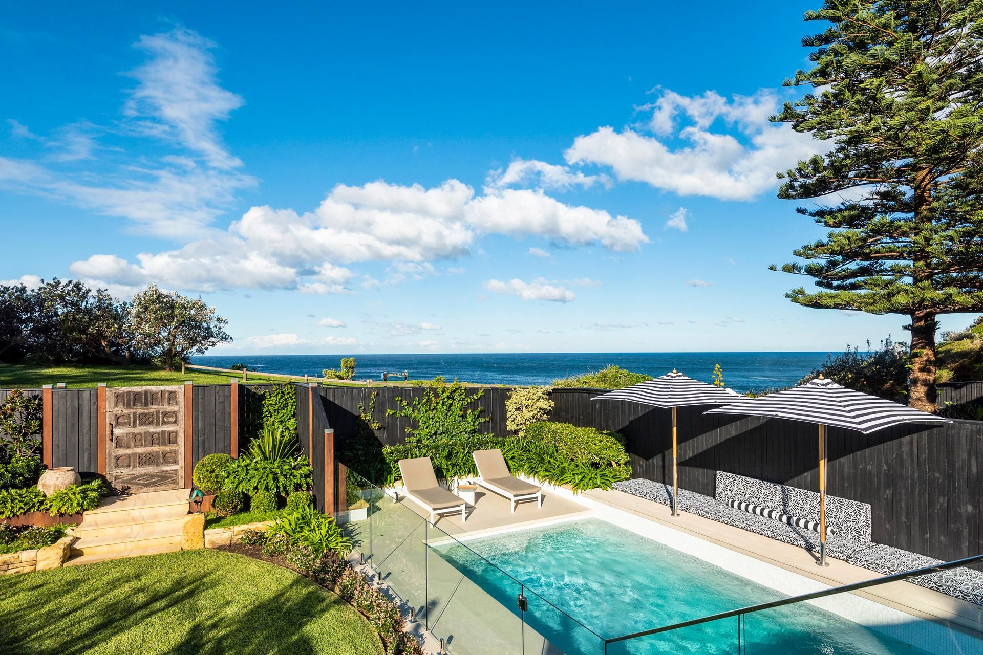 4 Watkins Road, Avalon Beach, NSW 2107
