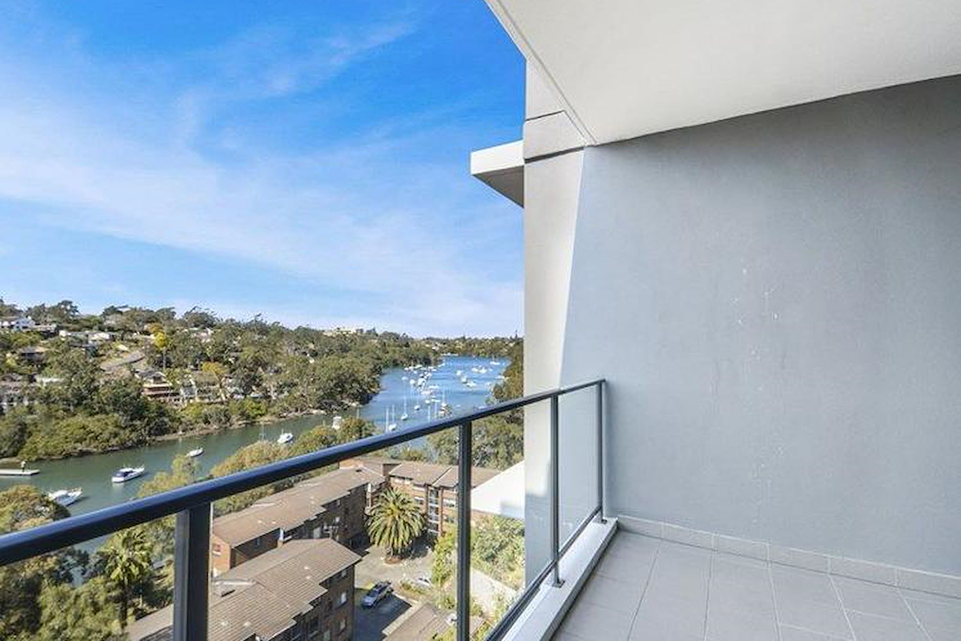 407/9 Waterview Drive