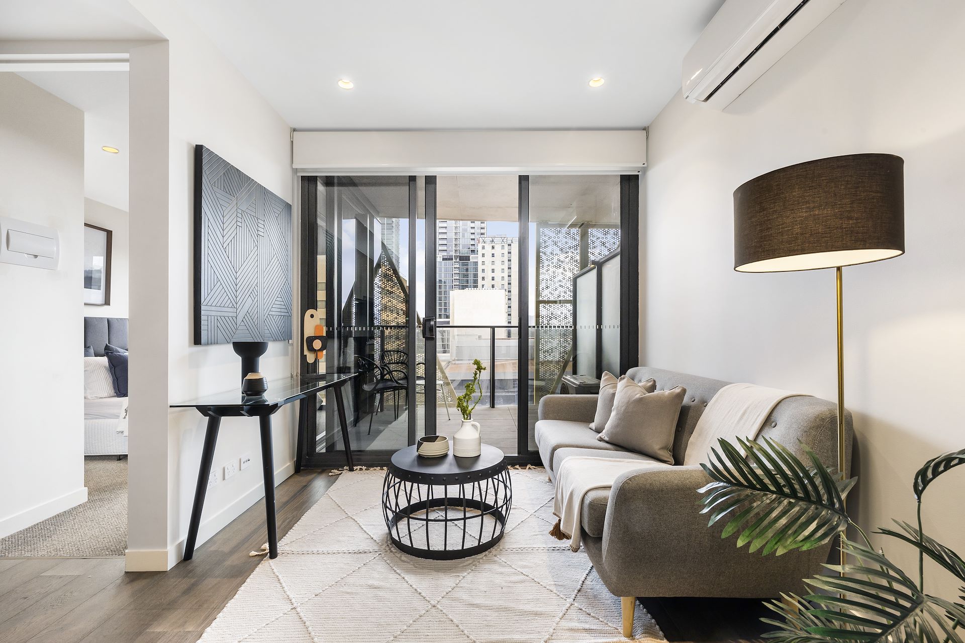 1007/15 Austin Street, Adelaide, SA 5000