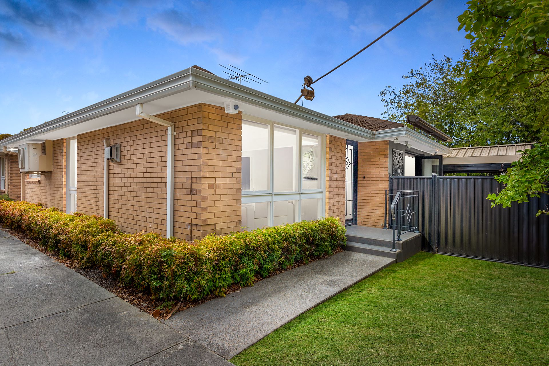 Unit 1/15 Iris Road, Glen Iris, VIC