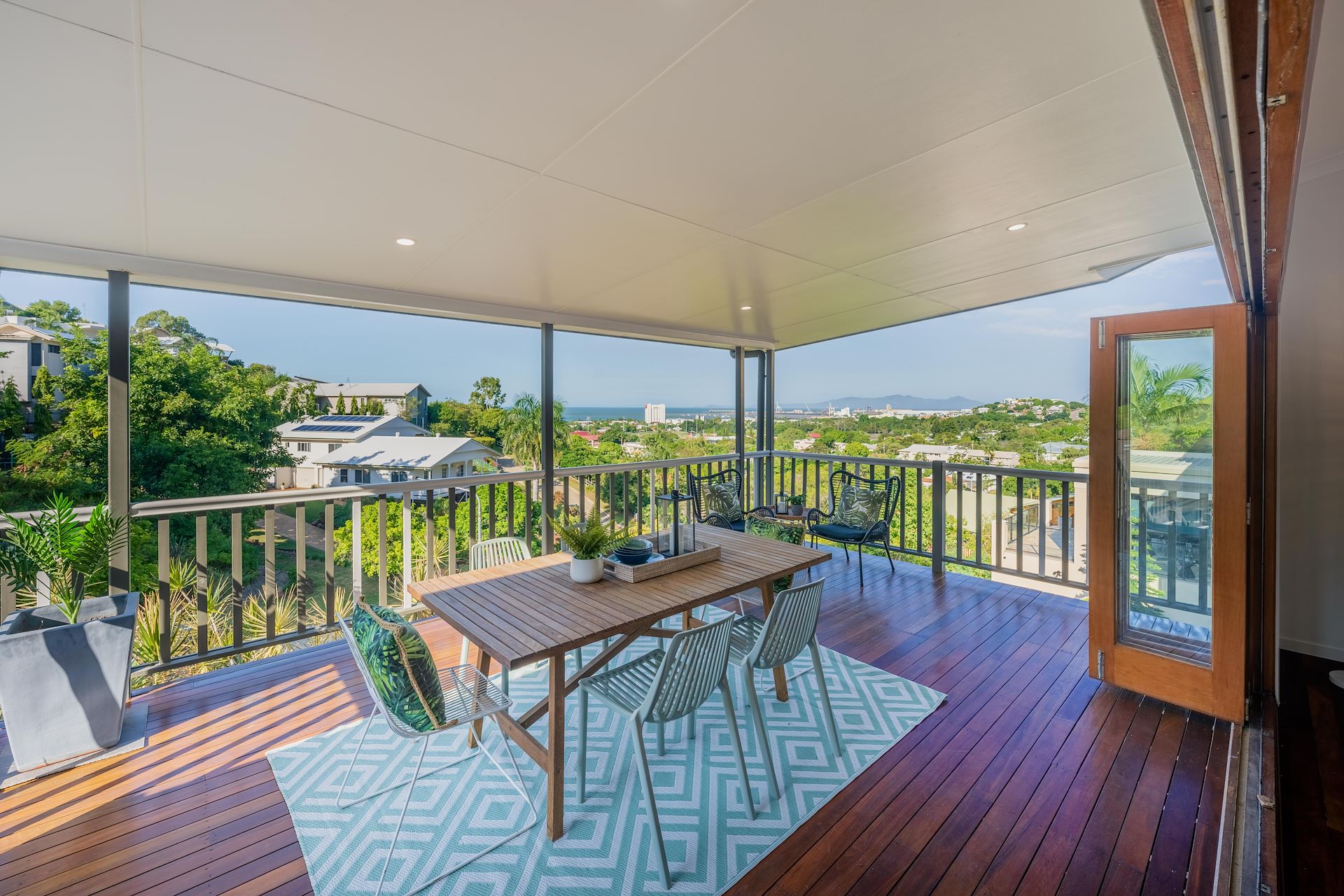 105 Yarrawonga Drive, Castle Hill, QLD 4810