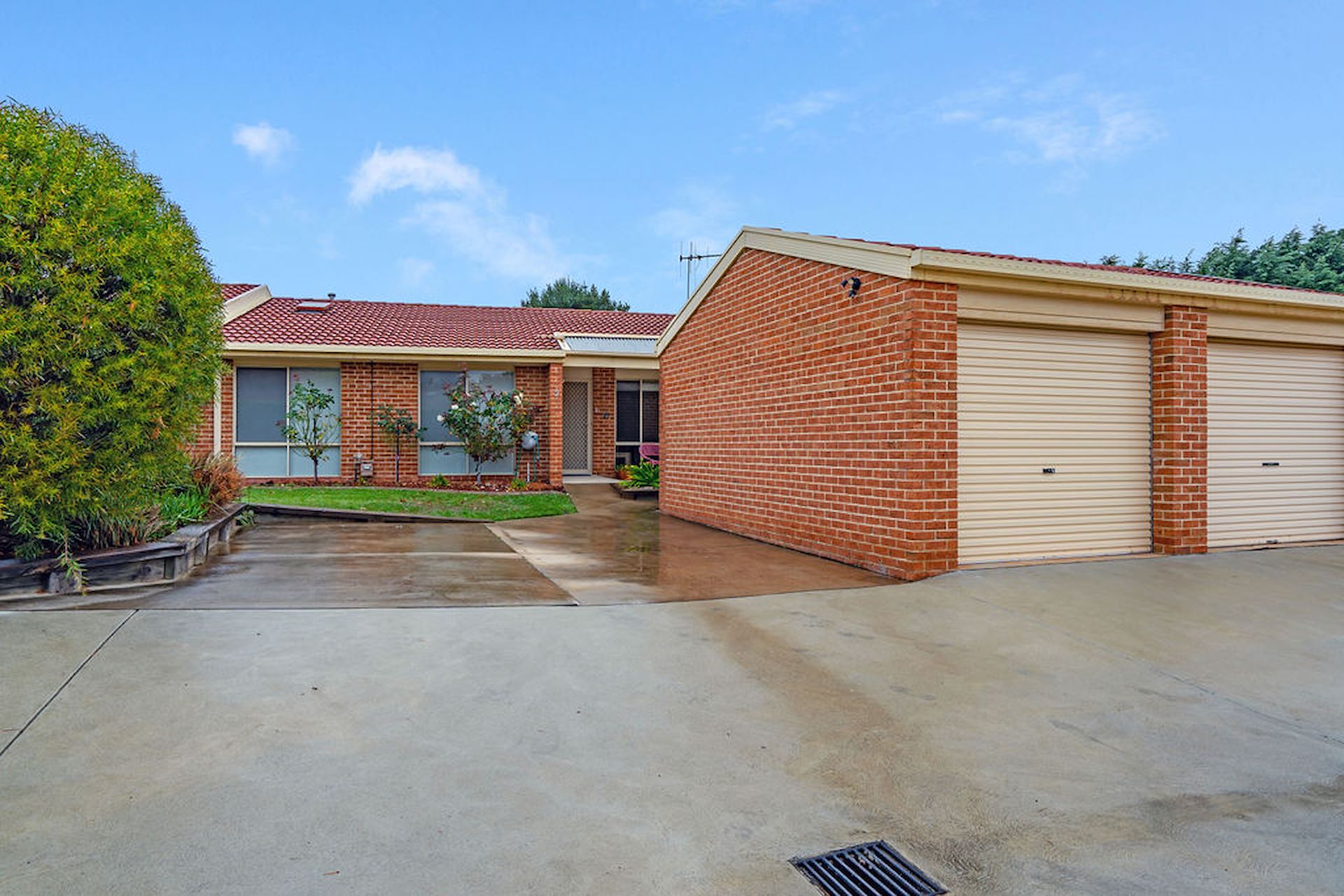 2/31 Walker Crescent