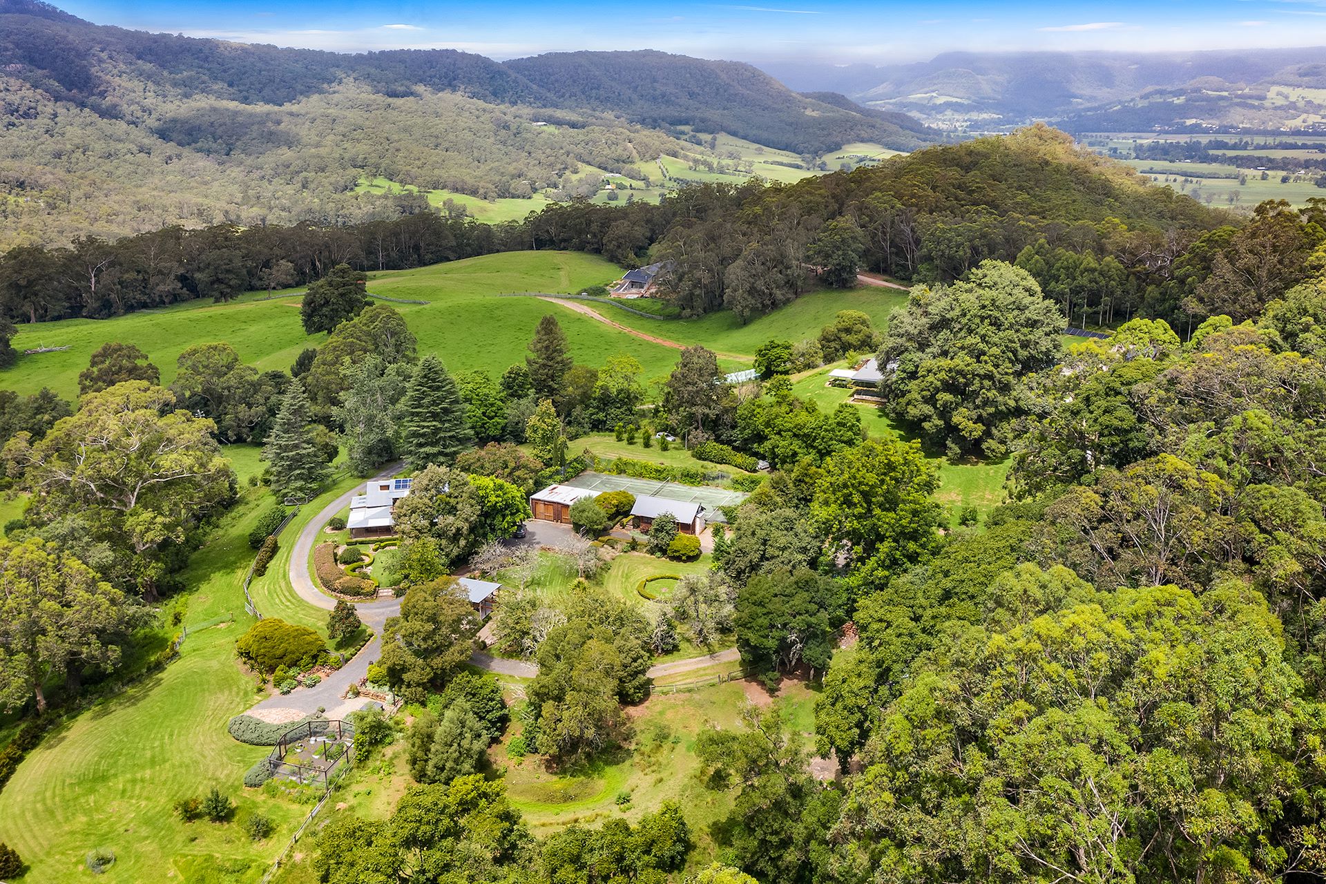 237 Bunkers Hill Road, Barrengarry, NSW 2577