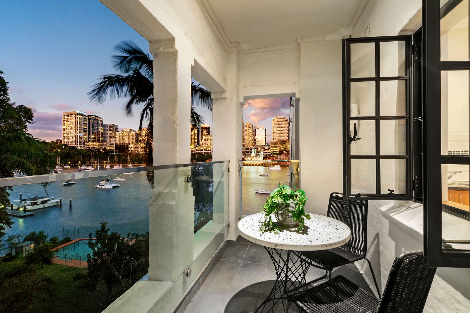 16/19 East Crescent Street, McMahons Point, NSW 2060