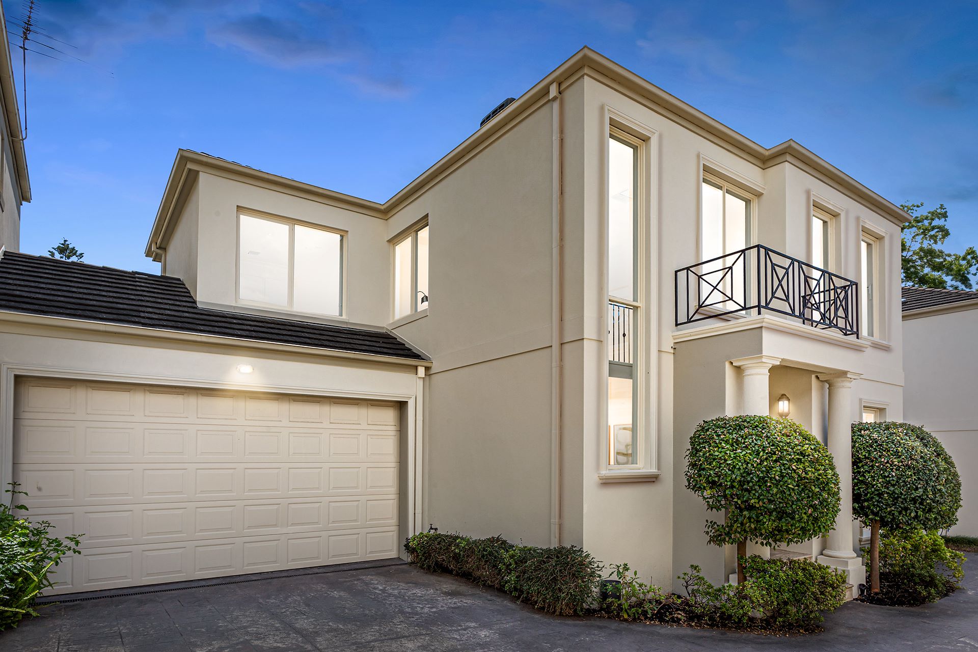 2/57 Seymour Grove, Camberwell, VIC 3124