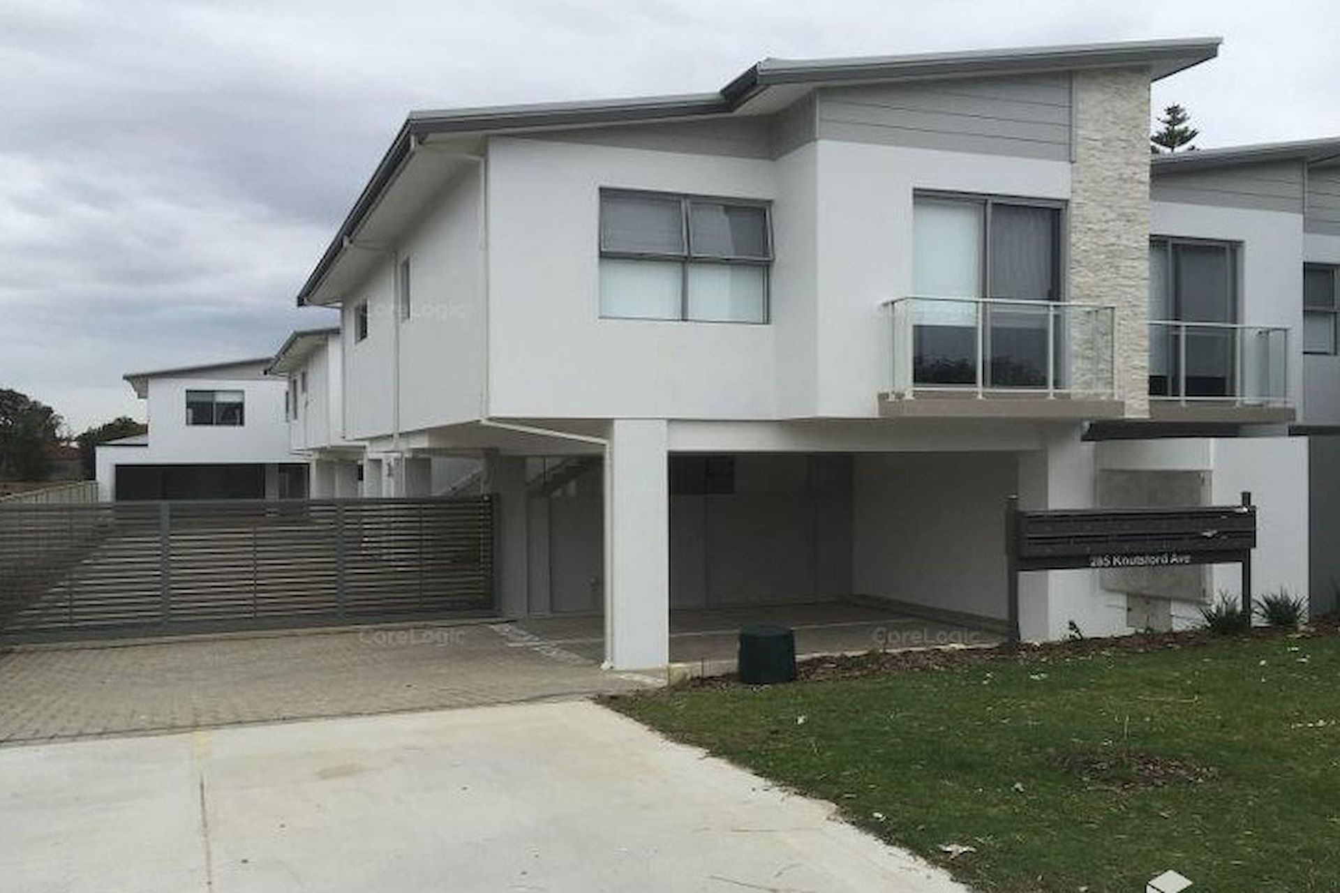 1/285 Knutsford Avenue