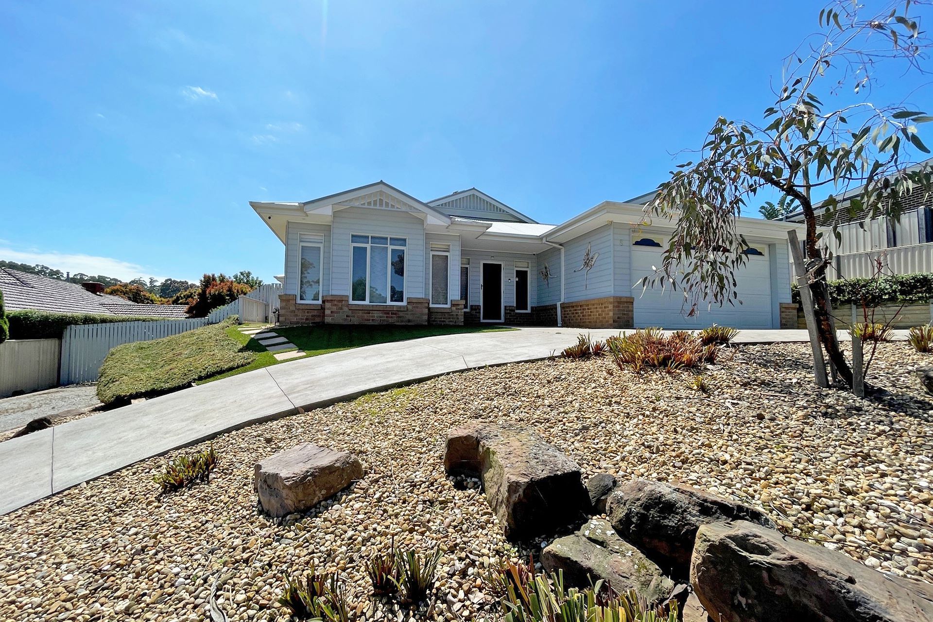 8 Waterside Drive, Drouin, VIC 3818