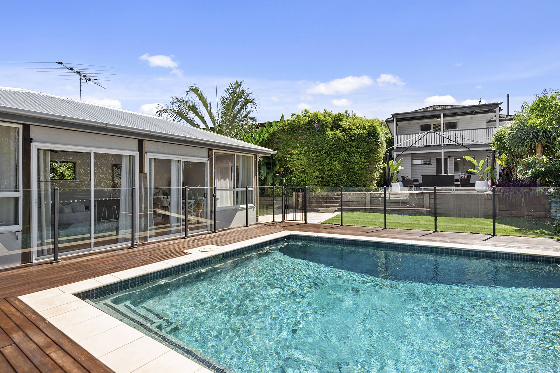 115 The Promenade, Camp Hill, QLD 4152