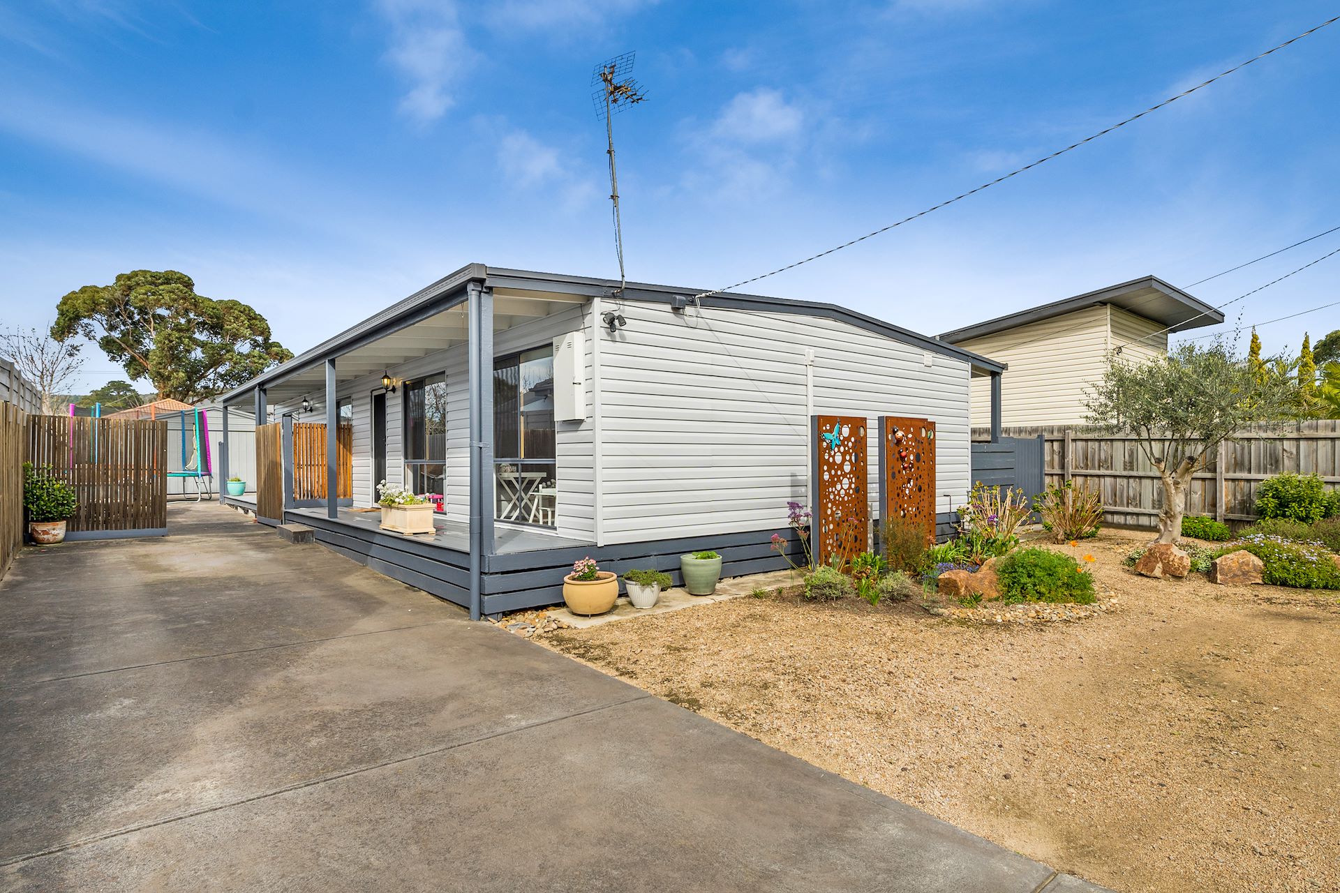 97 Palmerston Avenue