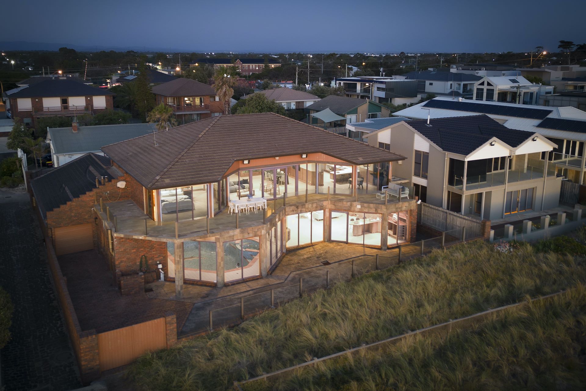 2 bowman street aspendale vic 3195