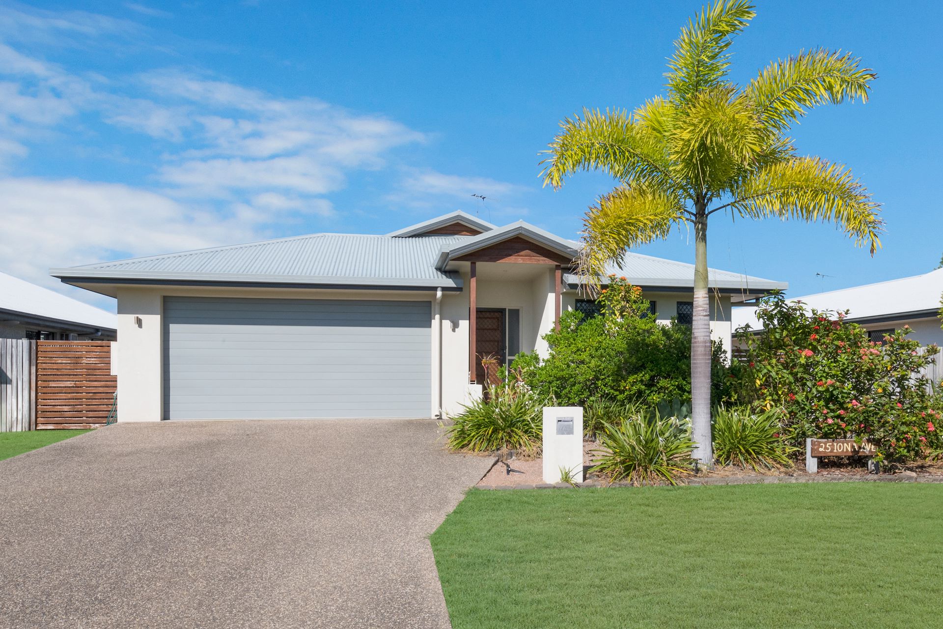 25 Iona Avenue, Burdell, QLD 4818