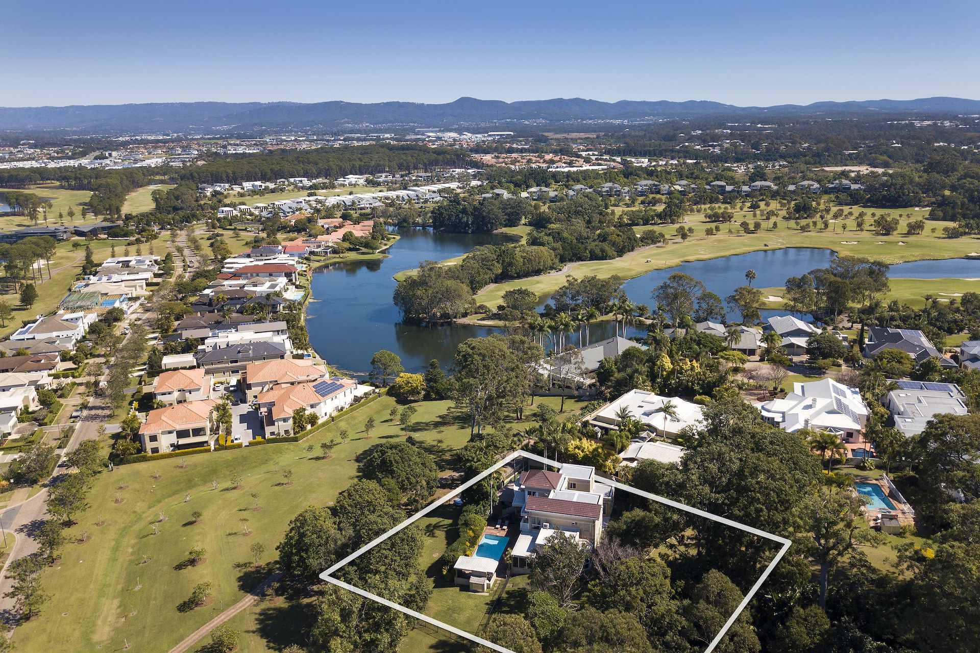 5926 Turnberry Terrace, Hope Island, QLD 4212