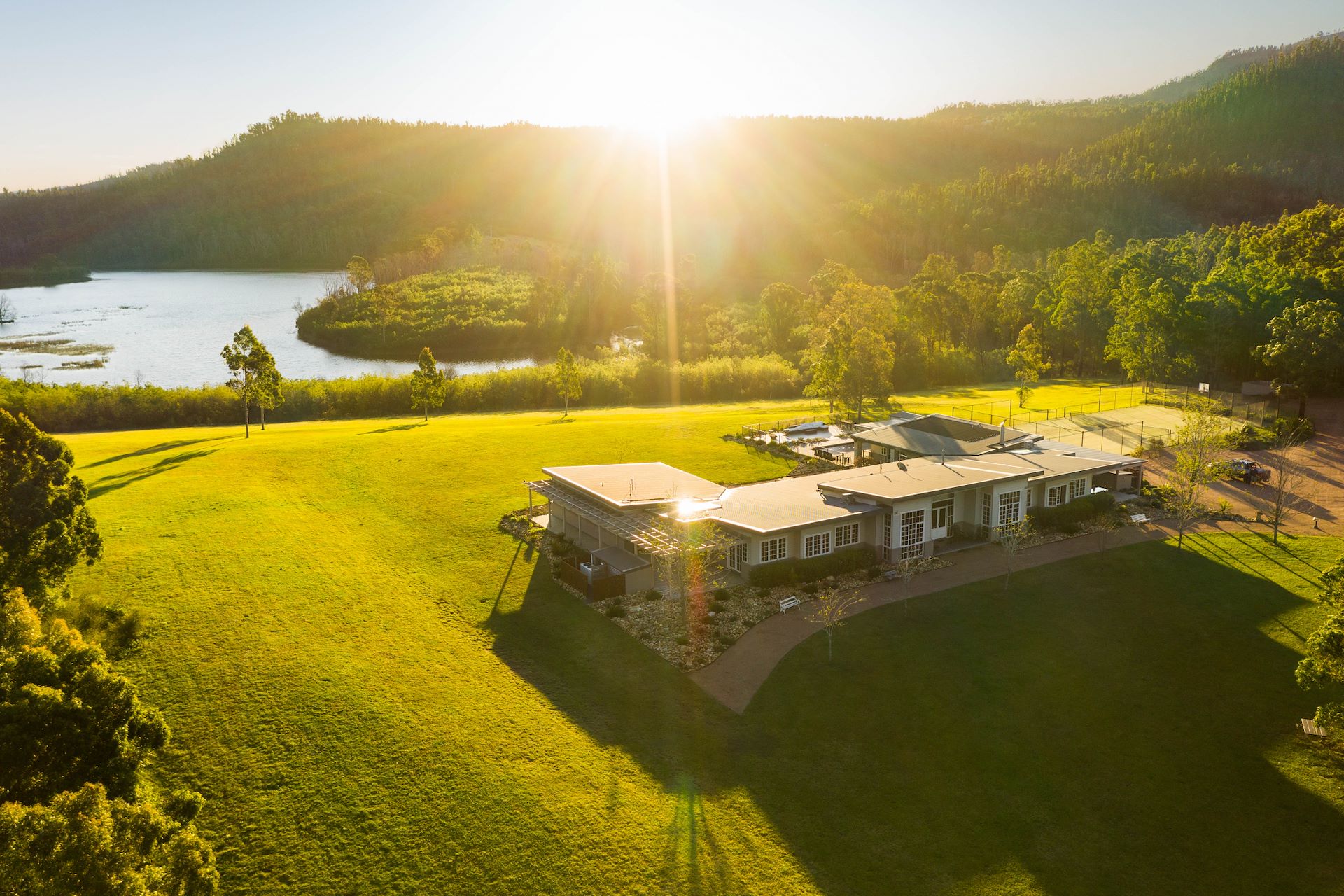 903B JACKS CORNER Road