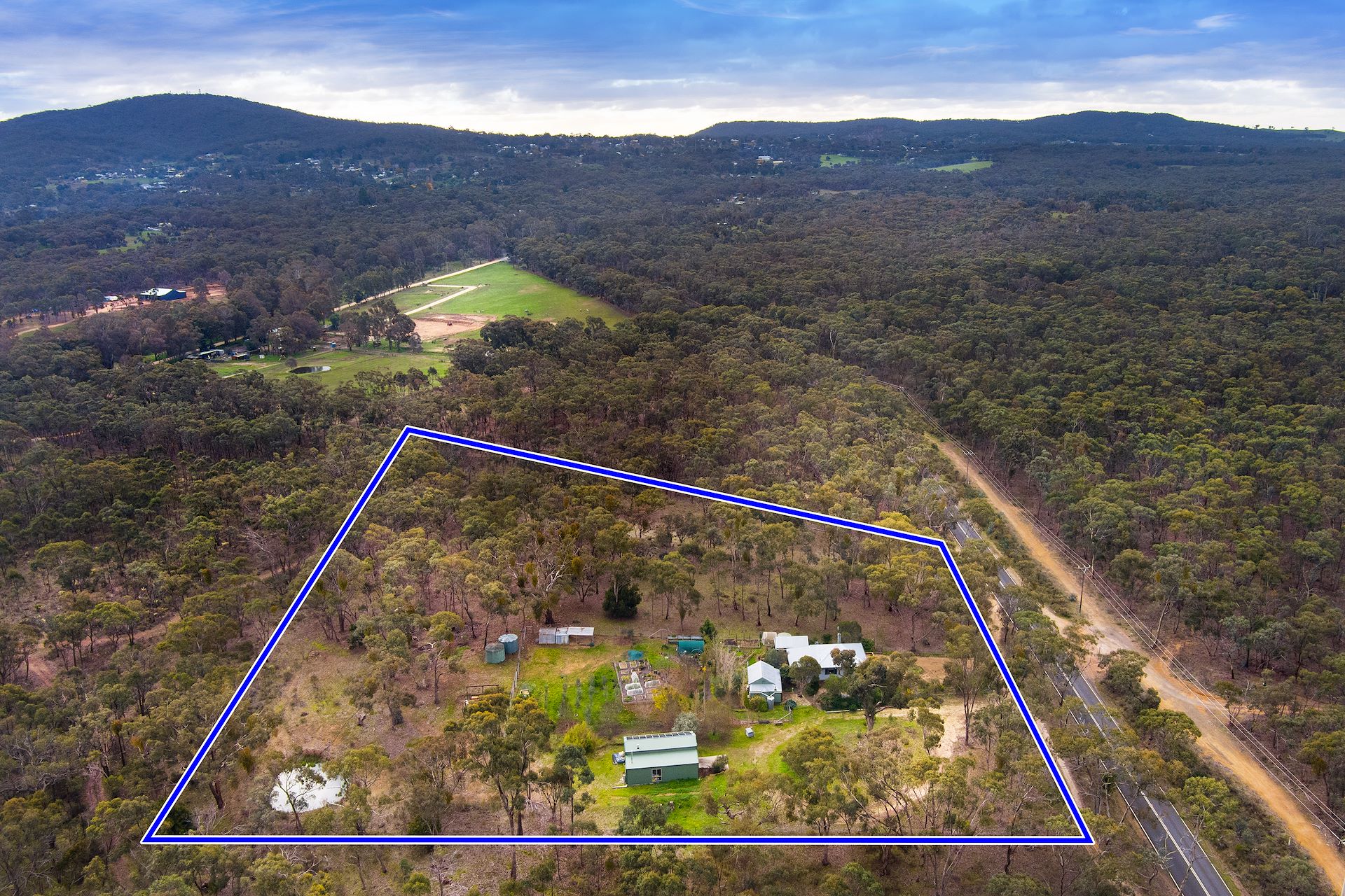 1003 CastlemaineMaldon Road