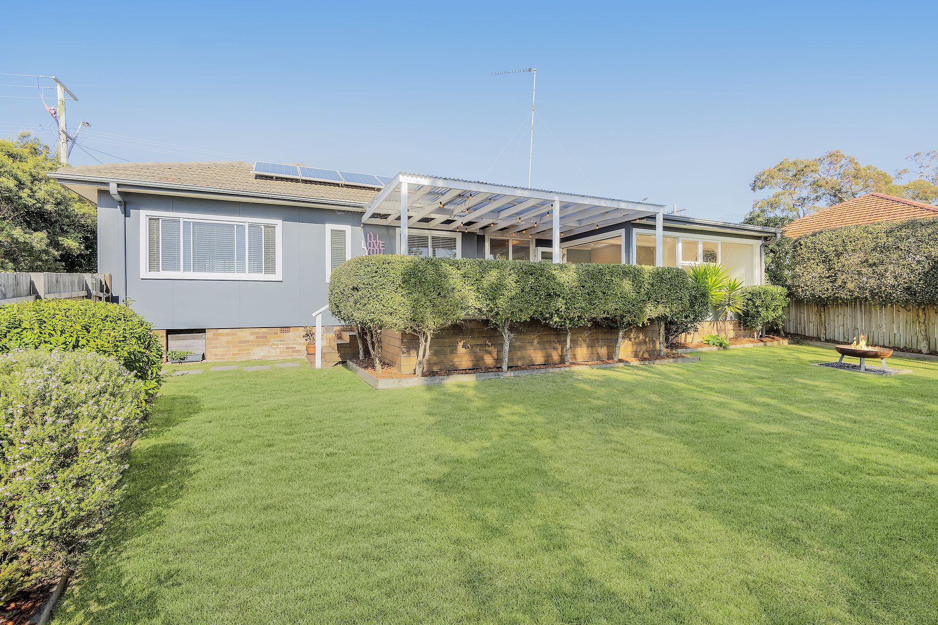 196 Warringah Road, Beacon Hill, NSW 2100