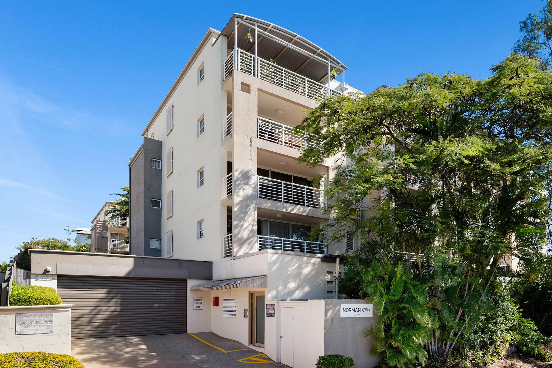 19/96 Norman Crescent, Norman Park, QLD 4170