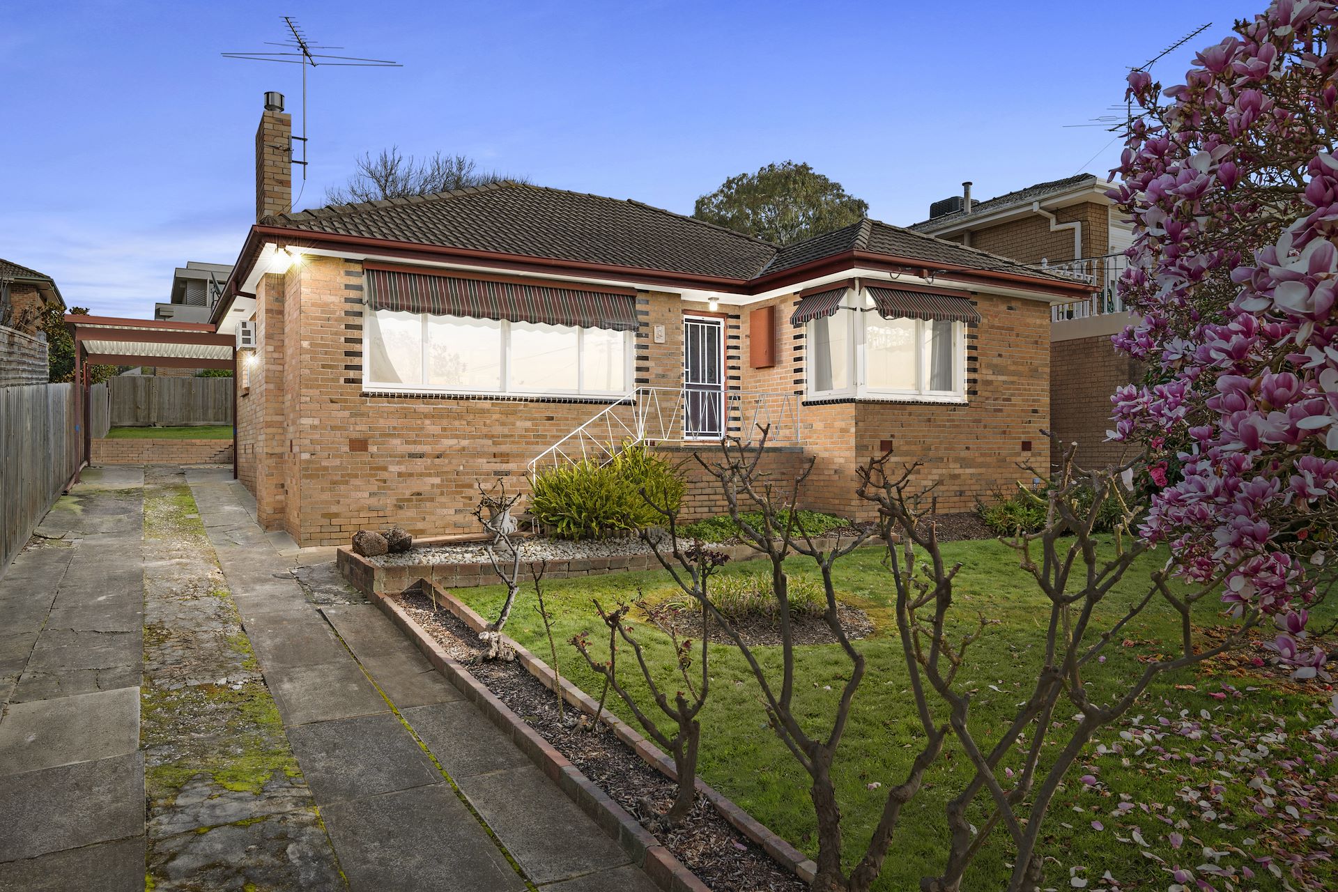 19 Falcon Road, Macleod, VIC 3085