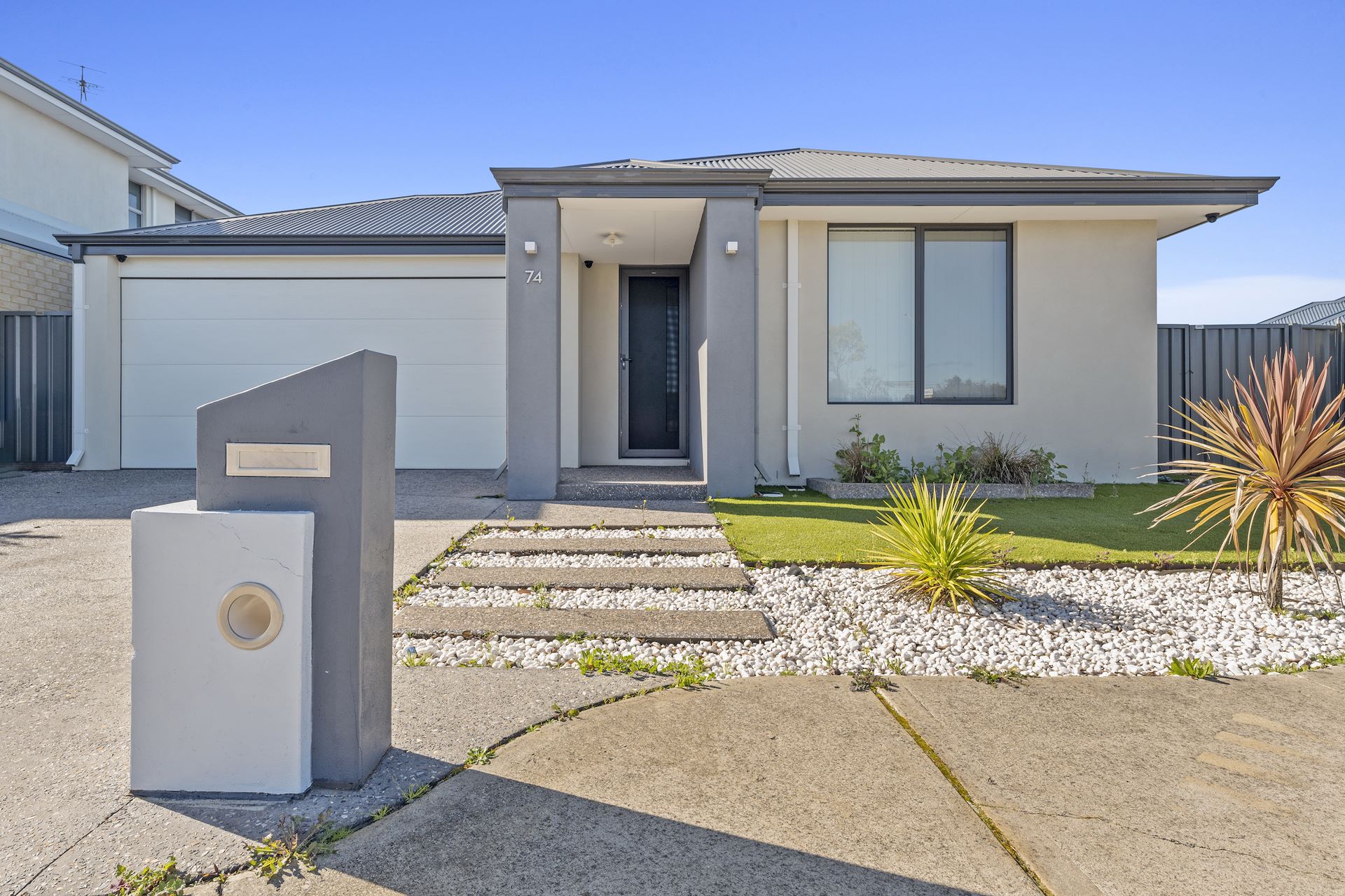 74 Mornington Crescent, Wandi, WA 6167