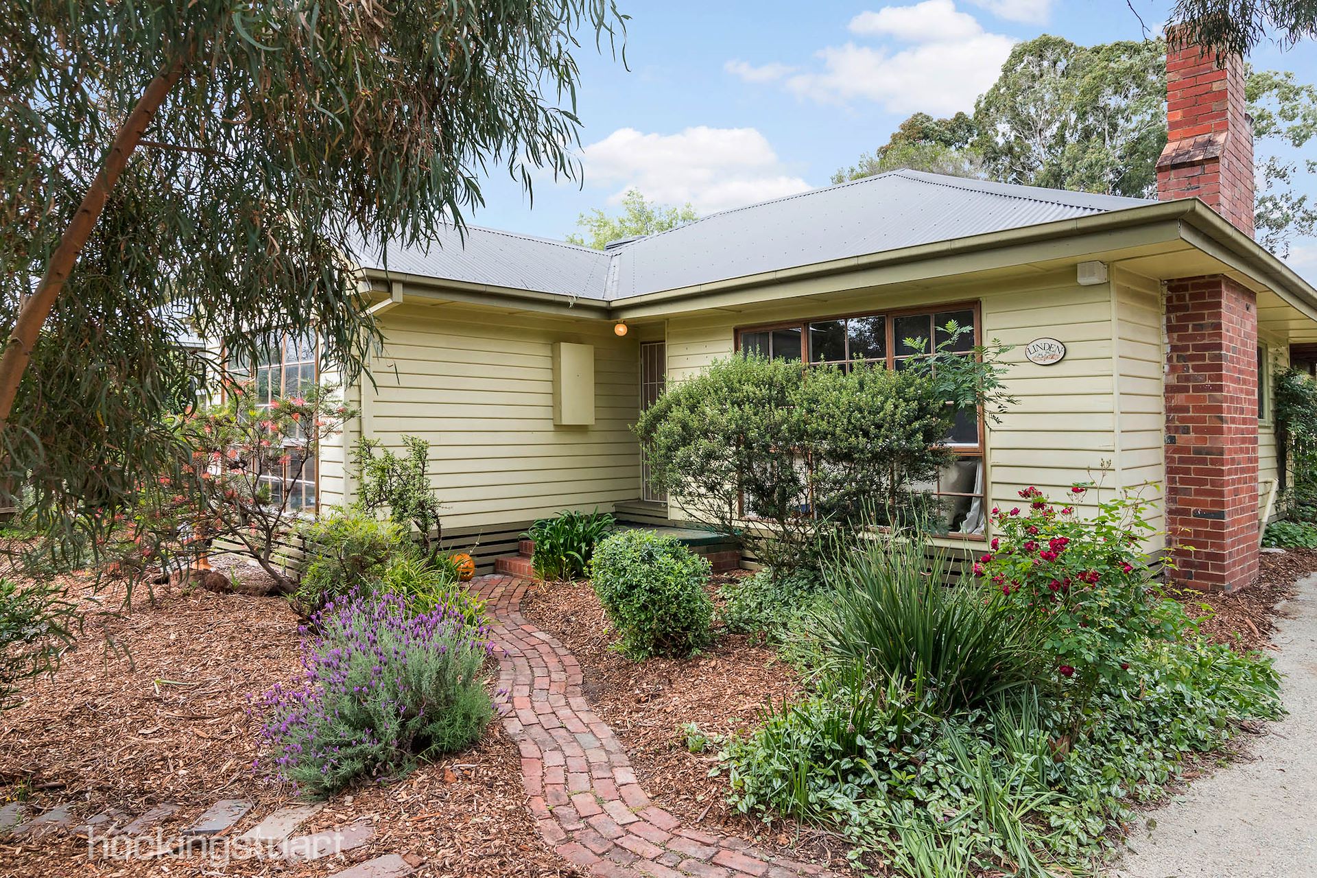 16 Elmore Avenue, CROYDON, VIC 3136