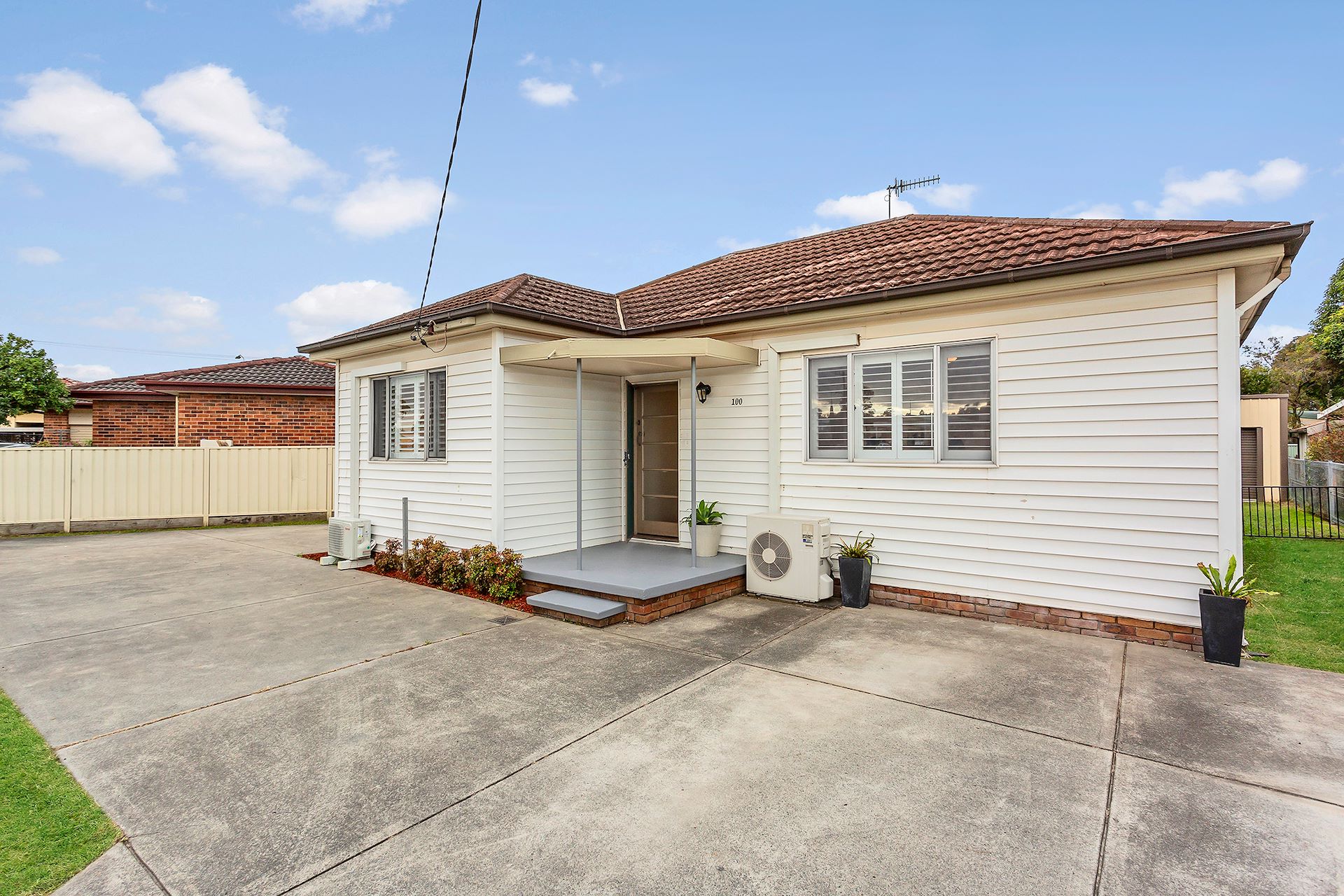 100 Bridges Road, New Lambton, NSW 2305 100 Bridges Road, New Lambton, NSW 2305