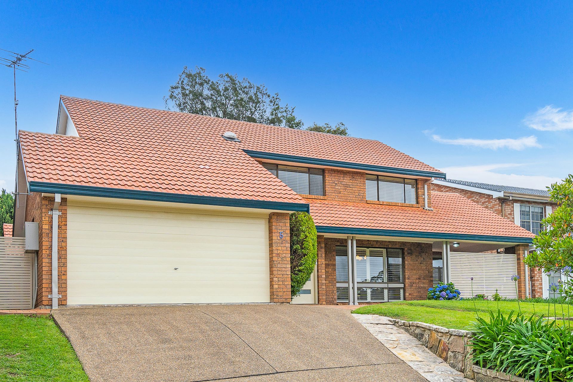 5 Allandale Drive, Baulkham Hills, NSW 2153