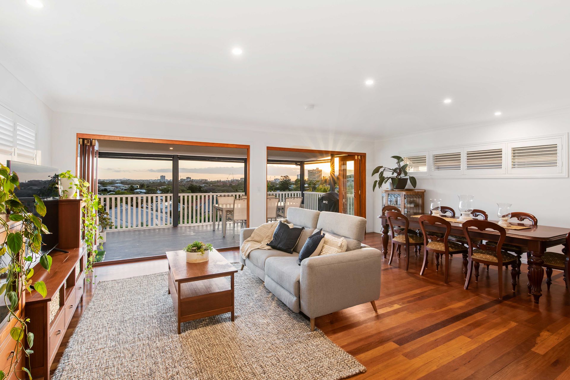 45 Agnew Street, Norman Park, QLD 4170