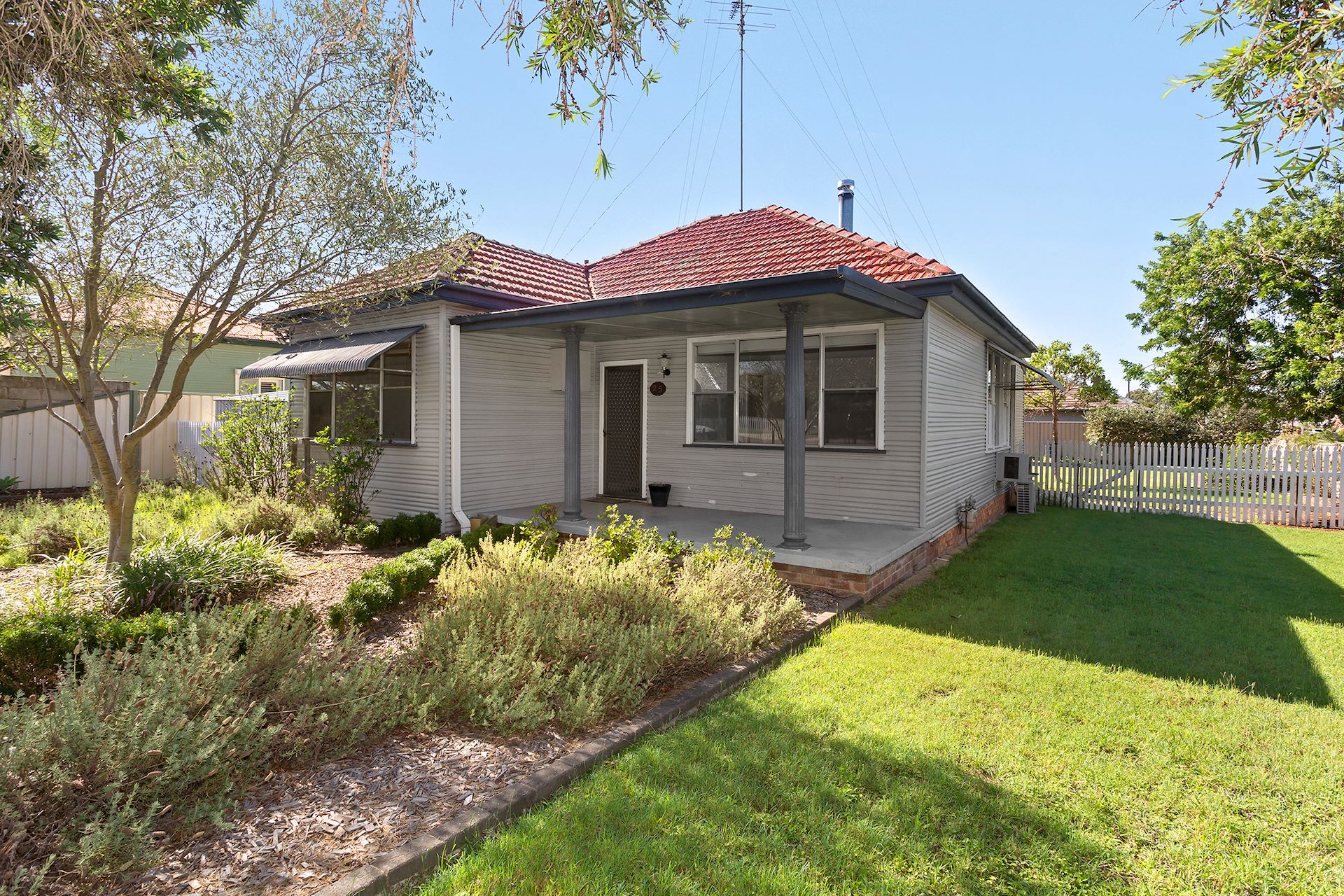 25 Margaret Street, Cessnock, NSW 2325