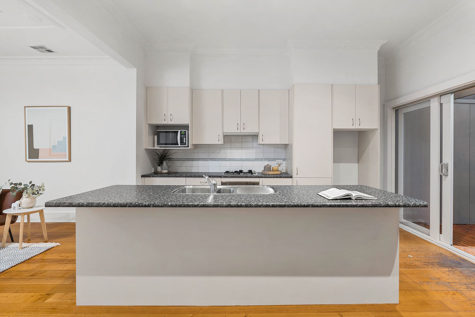 49 Lewisham Road, Windsor, VIC, Windsor - Thumbnail 5