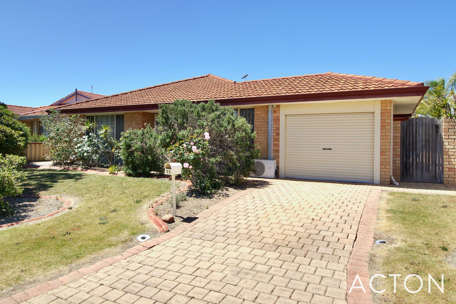 11 Gazelle Pass, Warnbro, WA 6169