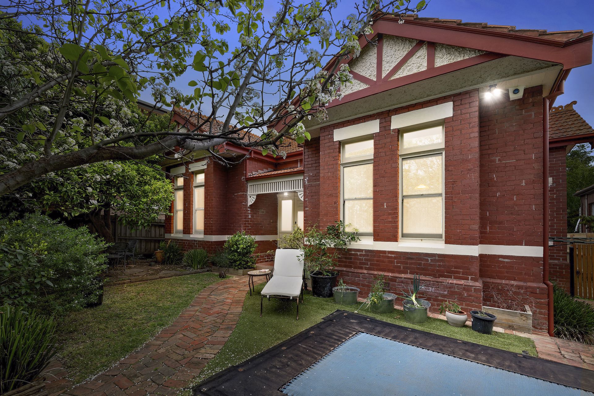 25 Avoca Avenue, Elwood, VIC 3184