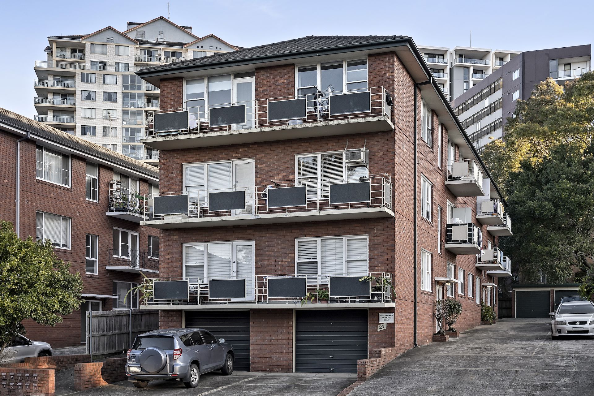 8/27 Gloucester Road, Hurstville, NSW 2220