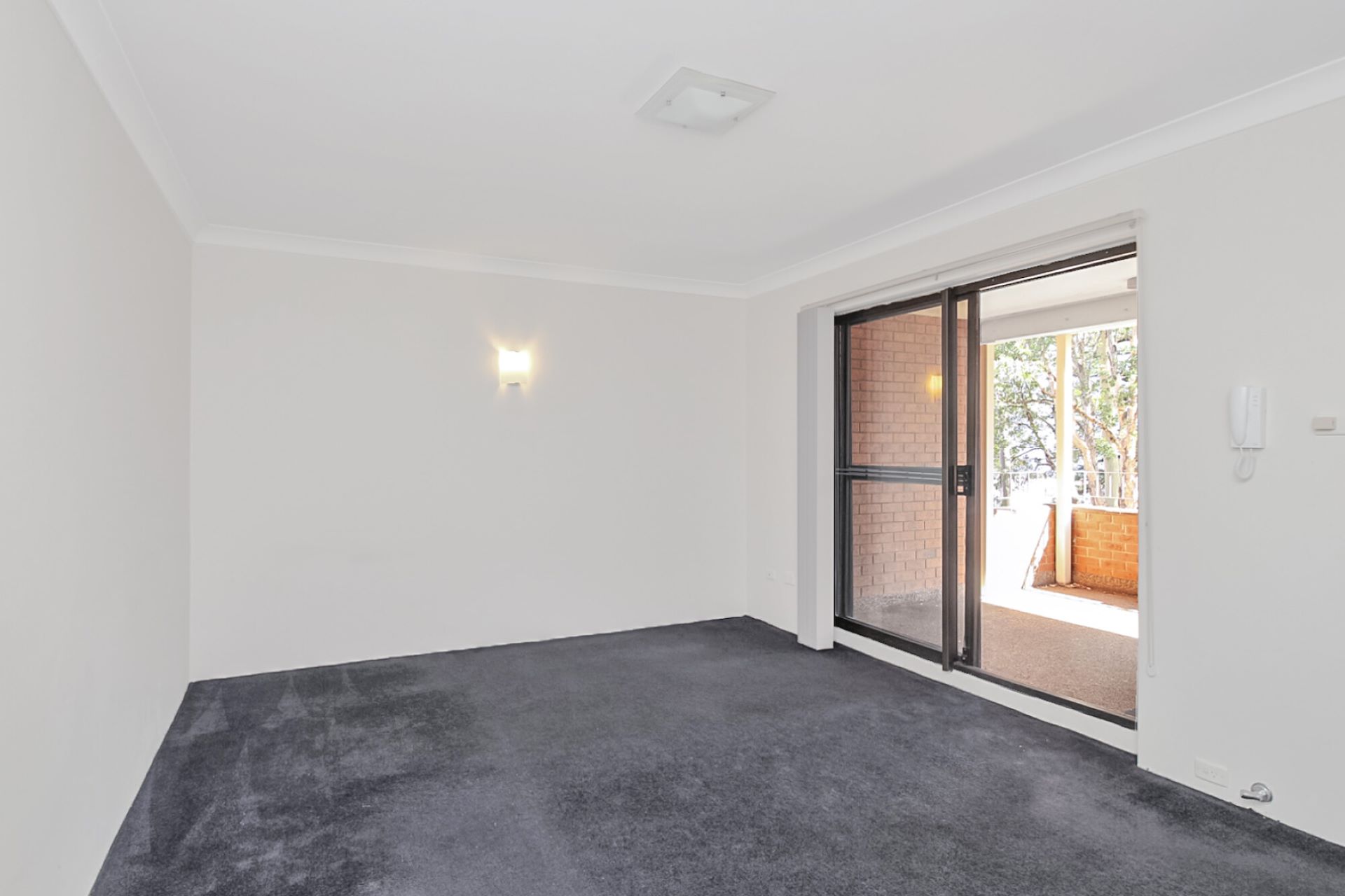 1/191 Hawkesbury Road, Westmead, NSW 2145