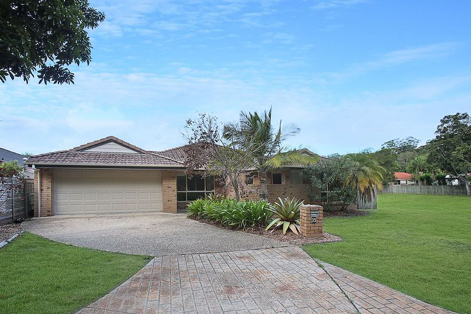 35 Homestead Lane