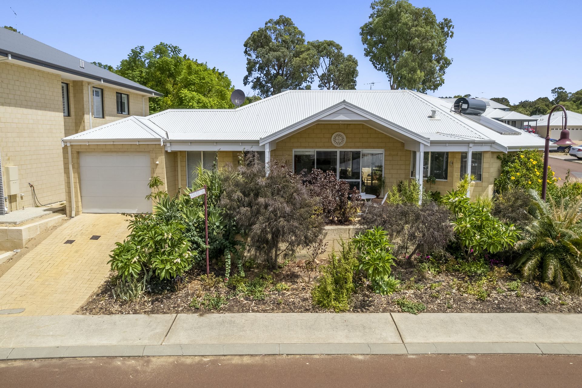 1 Birdwood Pass, Dawesville, WA 6211