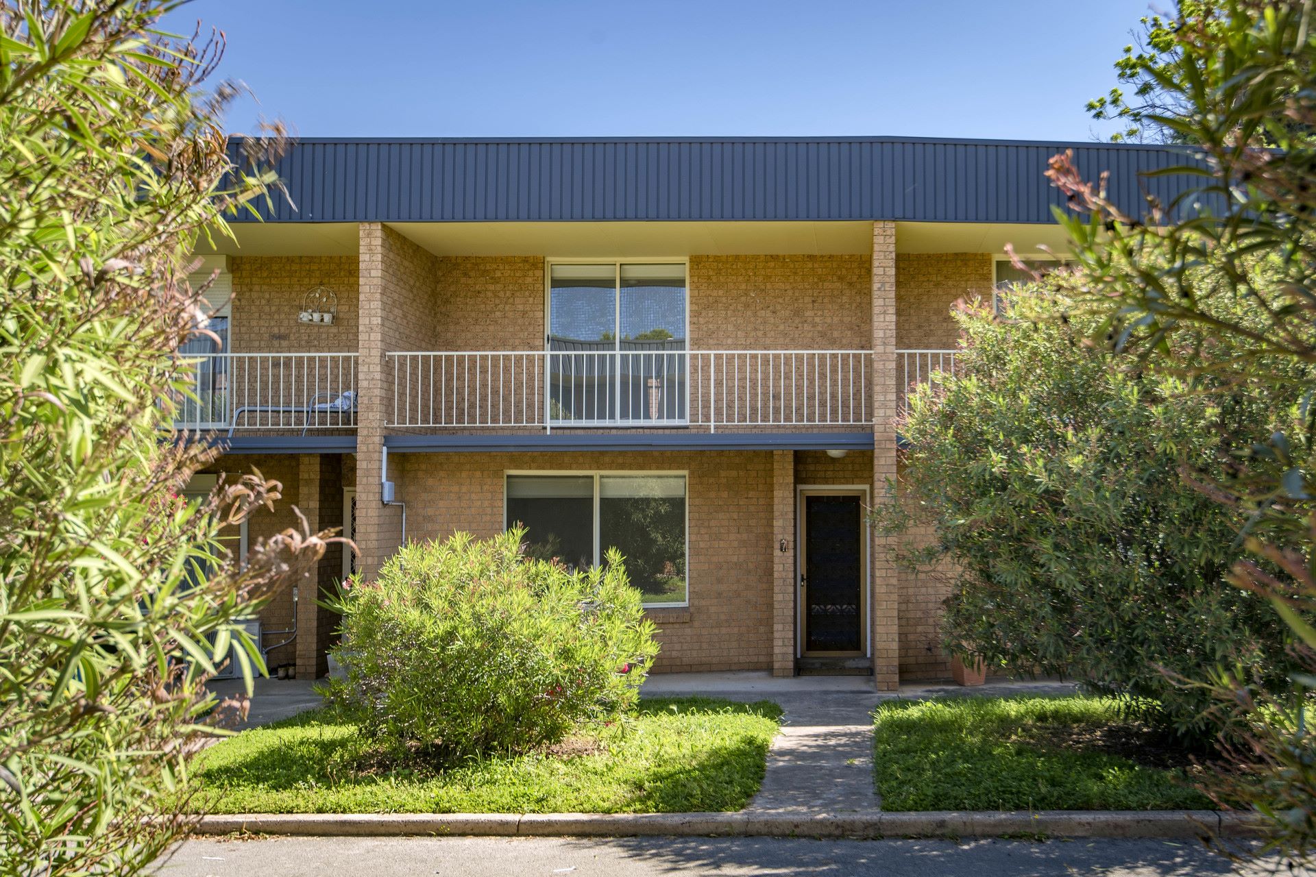 7/22 Bungendore Road, Queanbeyan, NSW 2620